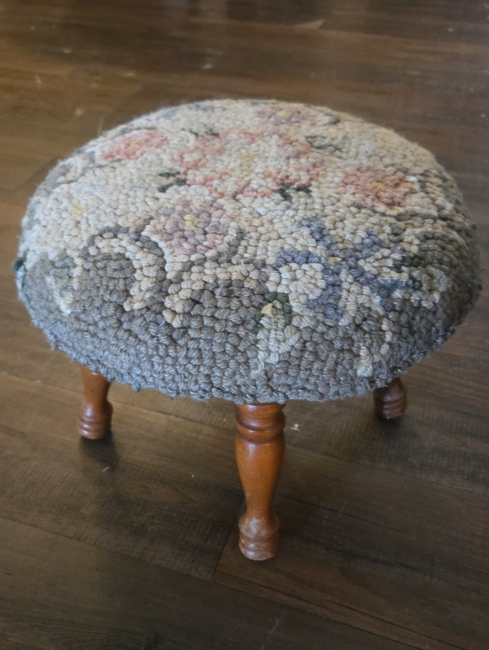 Handhooked Floral Footstool in Gray with Pastel Accents